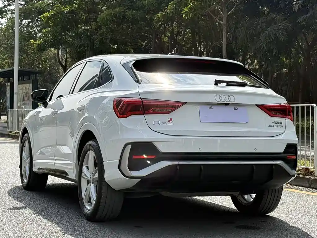 Audi Q3 Sportback 2023 40 TFSI Fashion