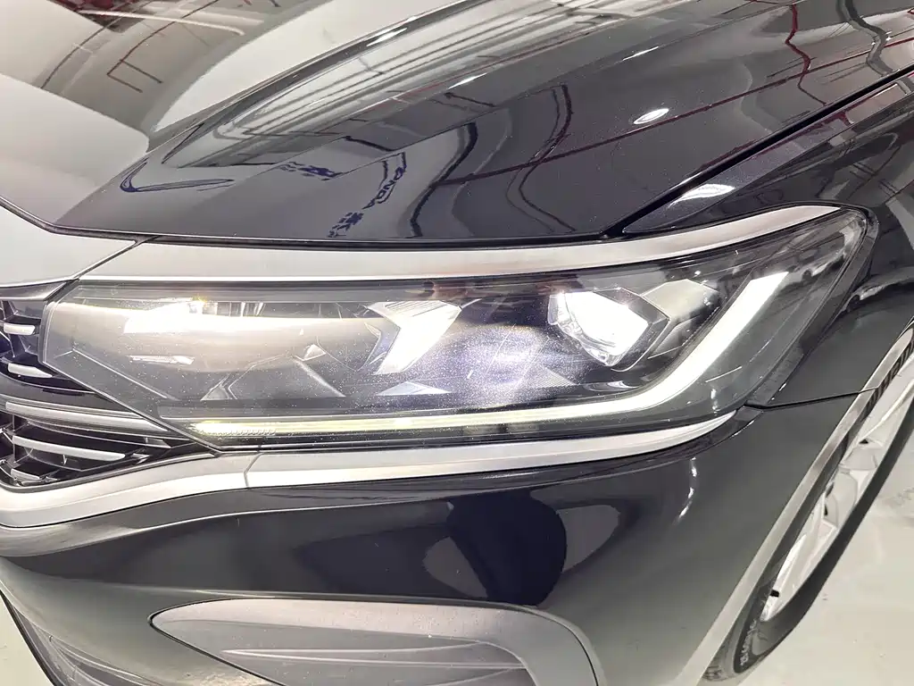Passat 2024 280TSI Business Edition
