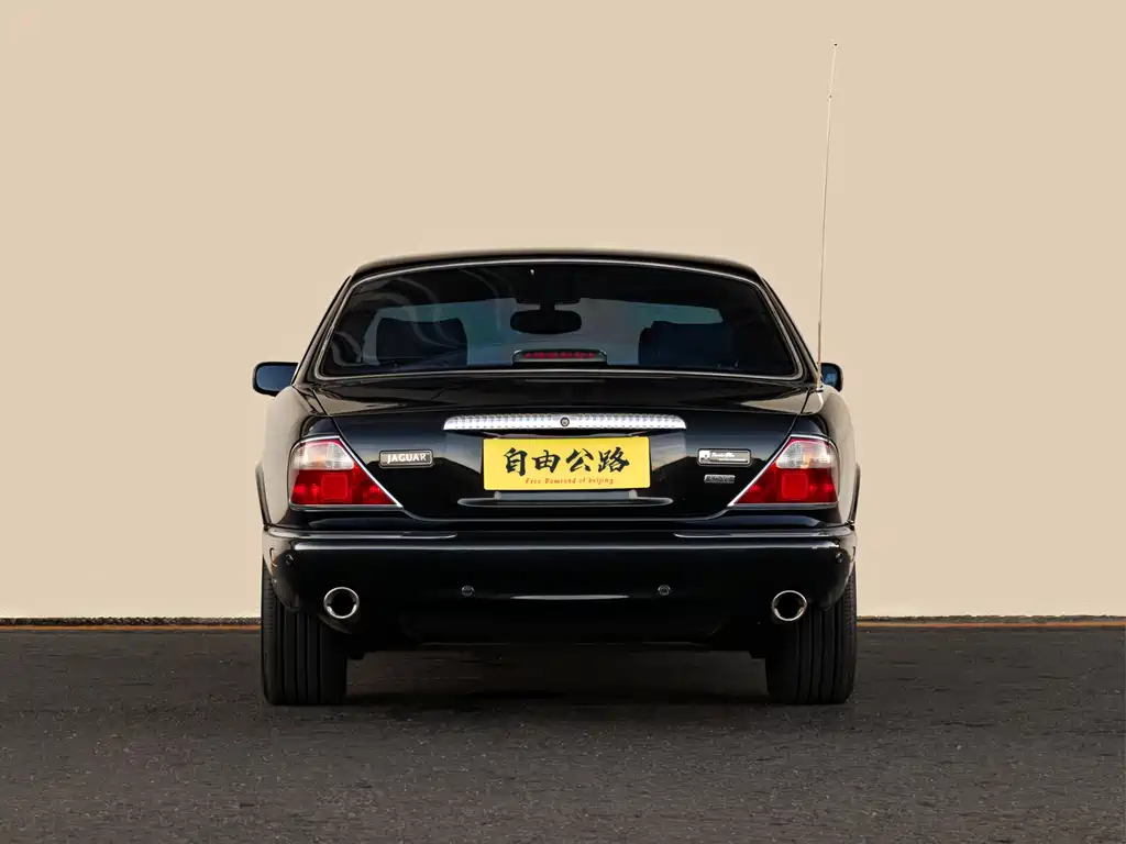 Jaguar XJ8 X308 2002 Vanden Plas North American Luxury Limited Edition