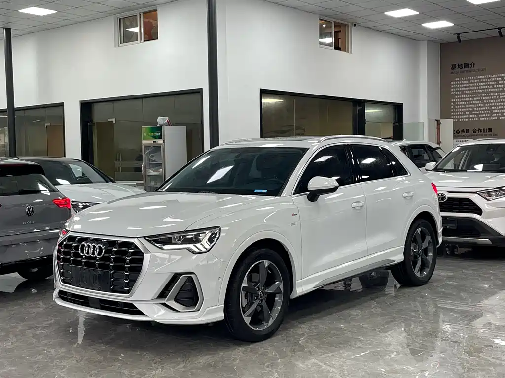 Audi Q3 2022 35 TFSI Fashion Dynamic