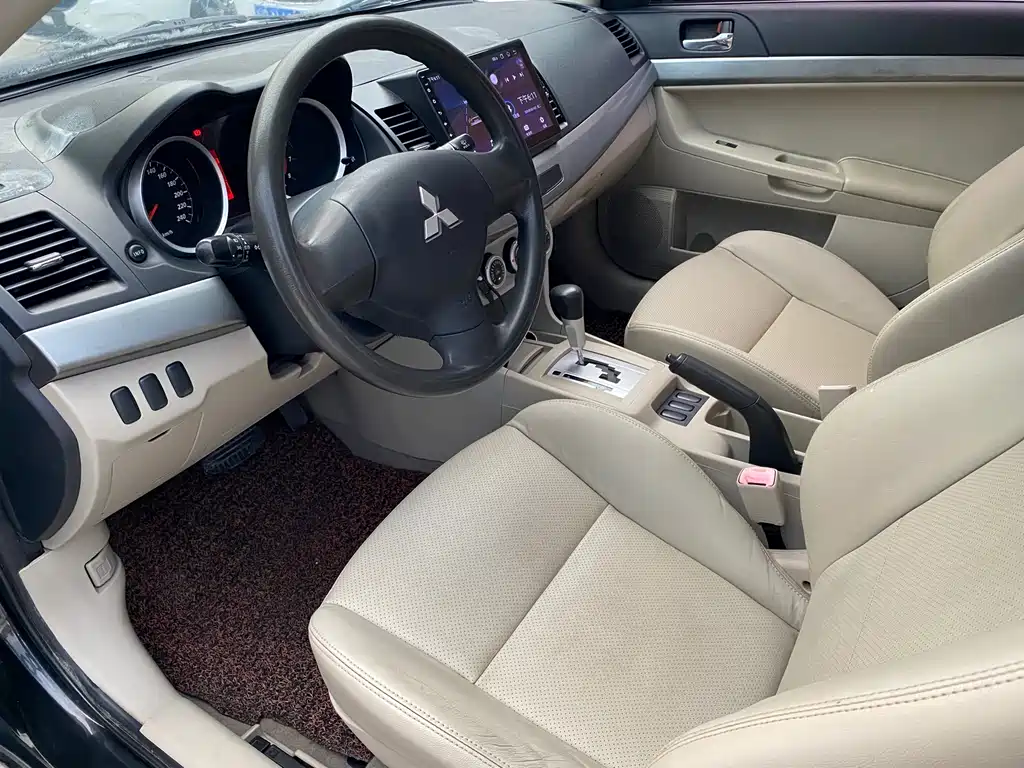 Mitsubishi Lancer EX 2010 Fashion Edition 1.8L CVT Comfort