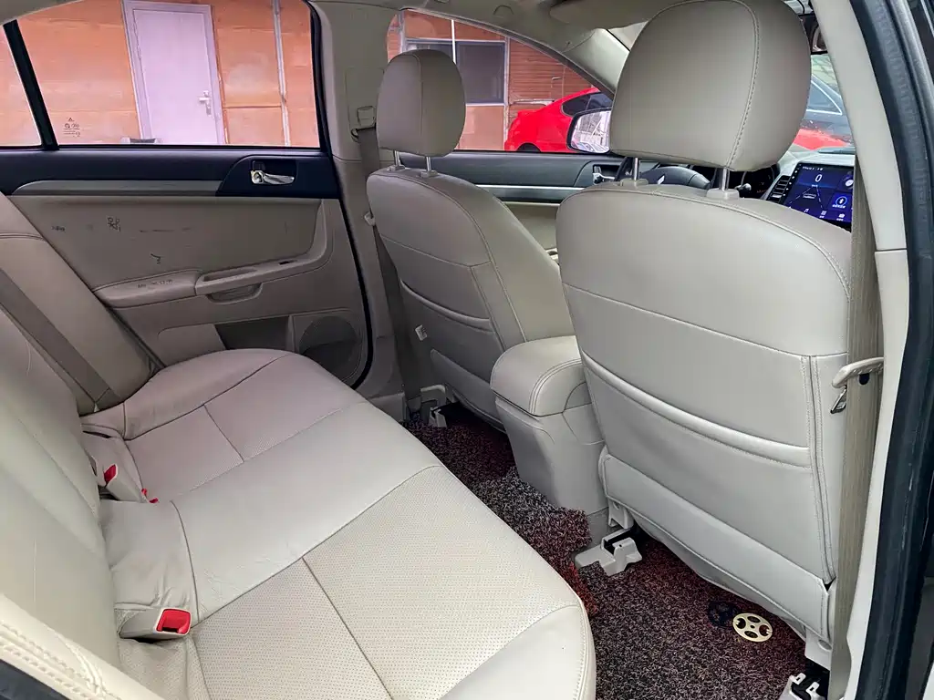 Mitsubishi Lancer EX 2010 Fashion Edition 1.8L CVT Comfort