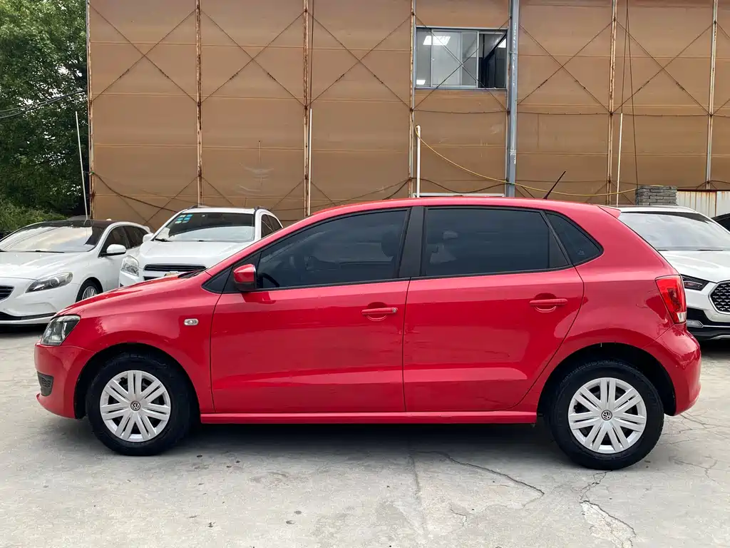 Volkswagen Polo 2011 1.4L Manual Zhile Edition