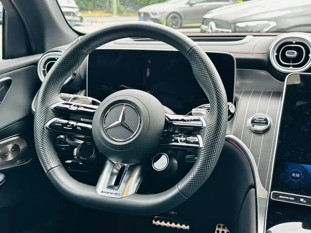 Mercedes-AMG GLC 43 4MATIC 2025