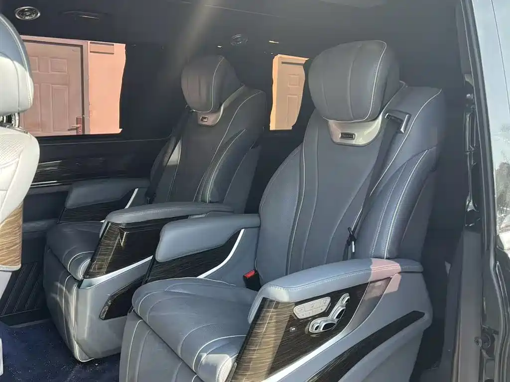 Mercedes-Benz Vito 2018 2.0T Elite Edition 8-Seater China VI