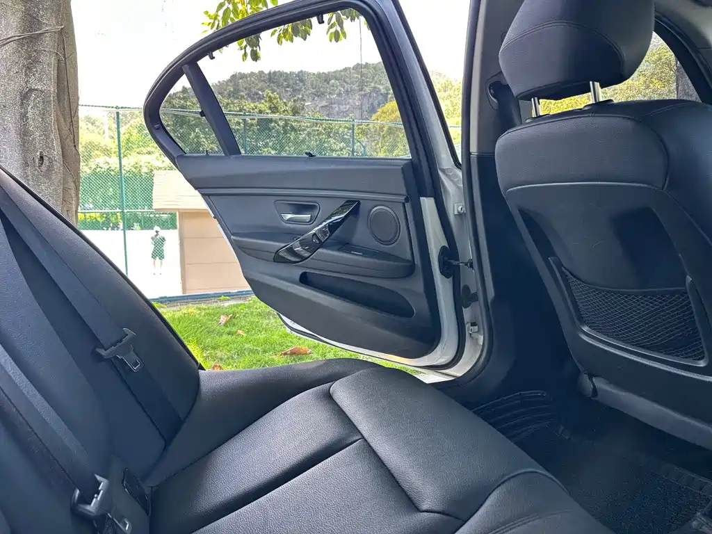 BMW 3 Series 2017 320Li Fashion Edition