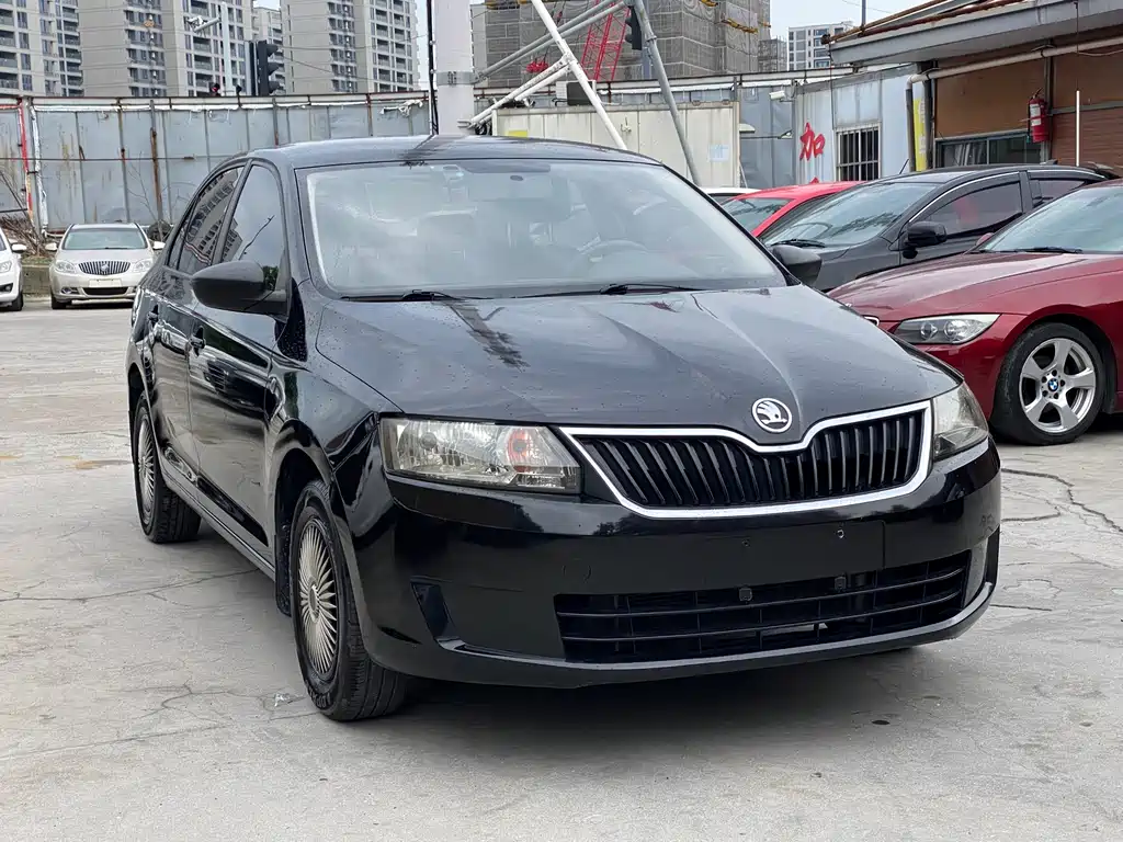 Skoda Rapid 2013 1.6L Manual Lexuan