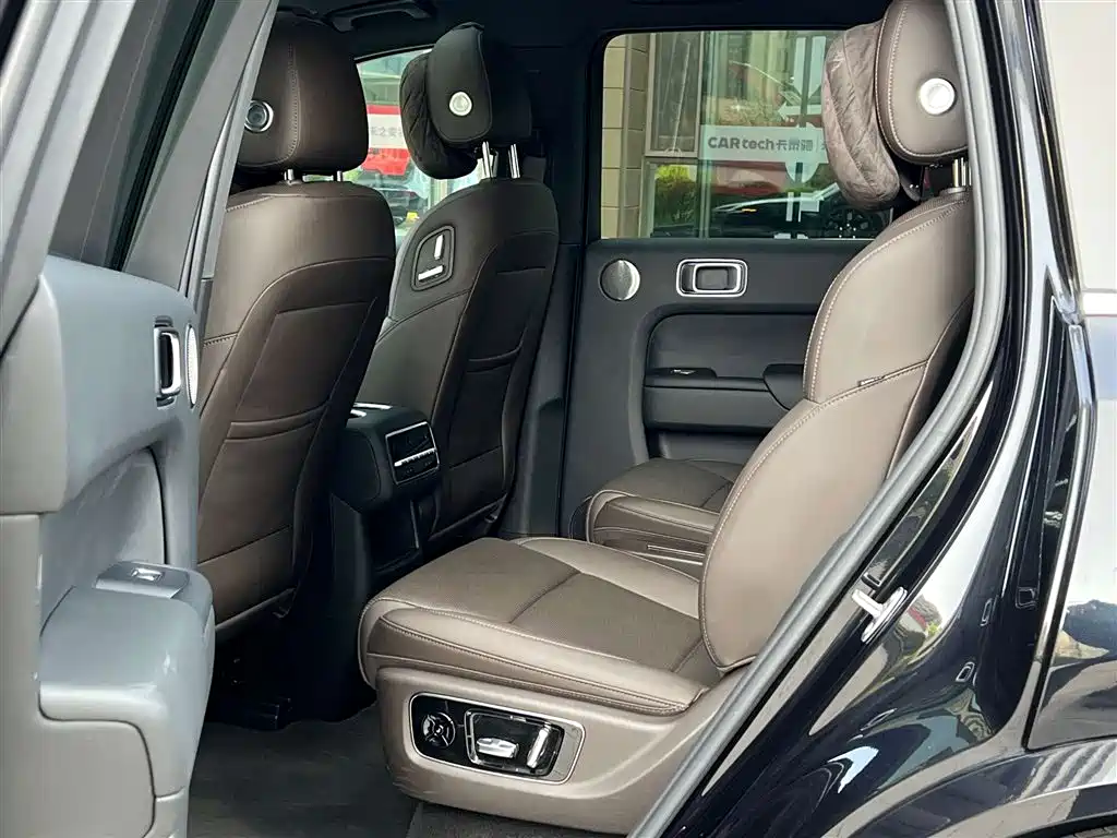 Li Auto L8 2023 Pro