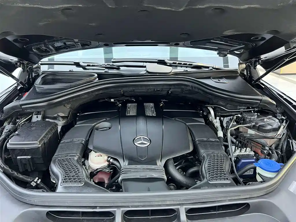 Mercedes-Benz GLS 400 4MATIC