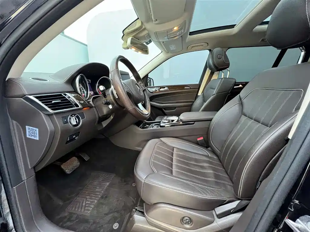 Mercedes-Benz GLS 400 4MATIC