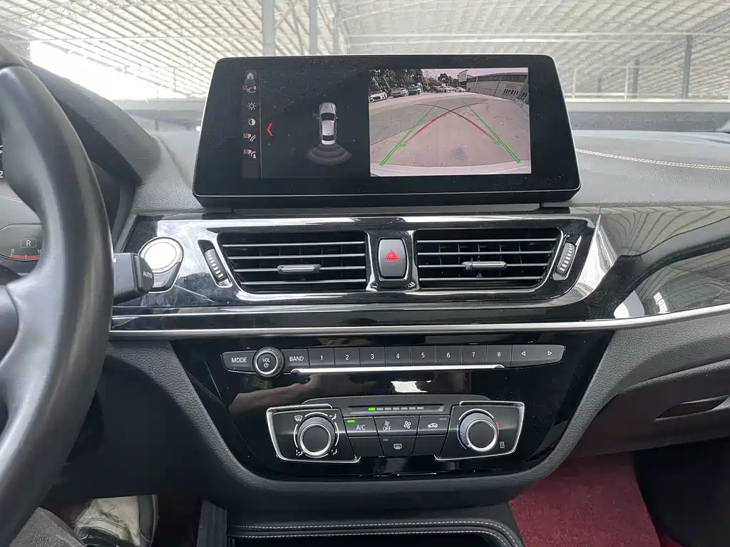 BMW 1 Series 2022 120i M Sport Night Edition