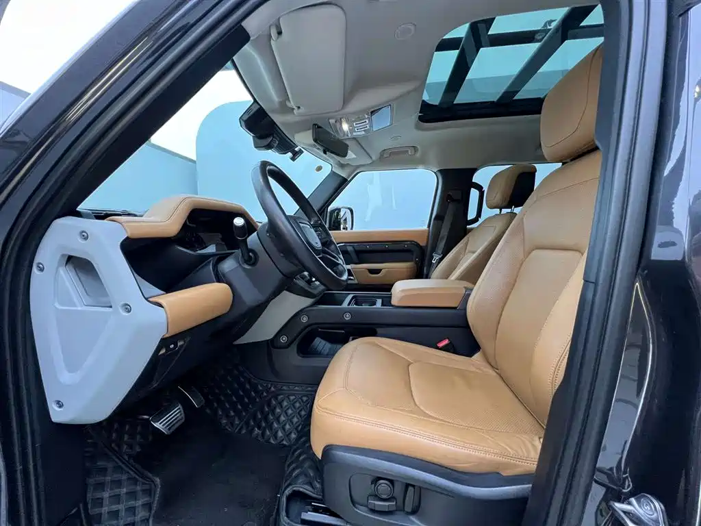 Land Rover Defender 2023 110 3.0T P400 Dark Edition