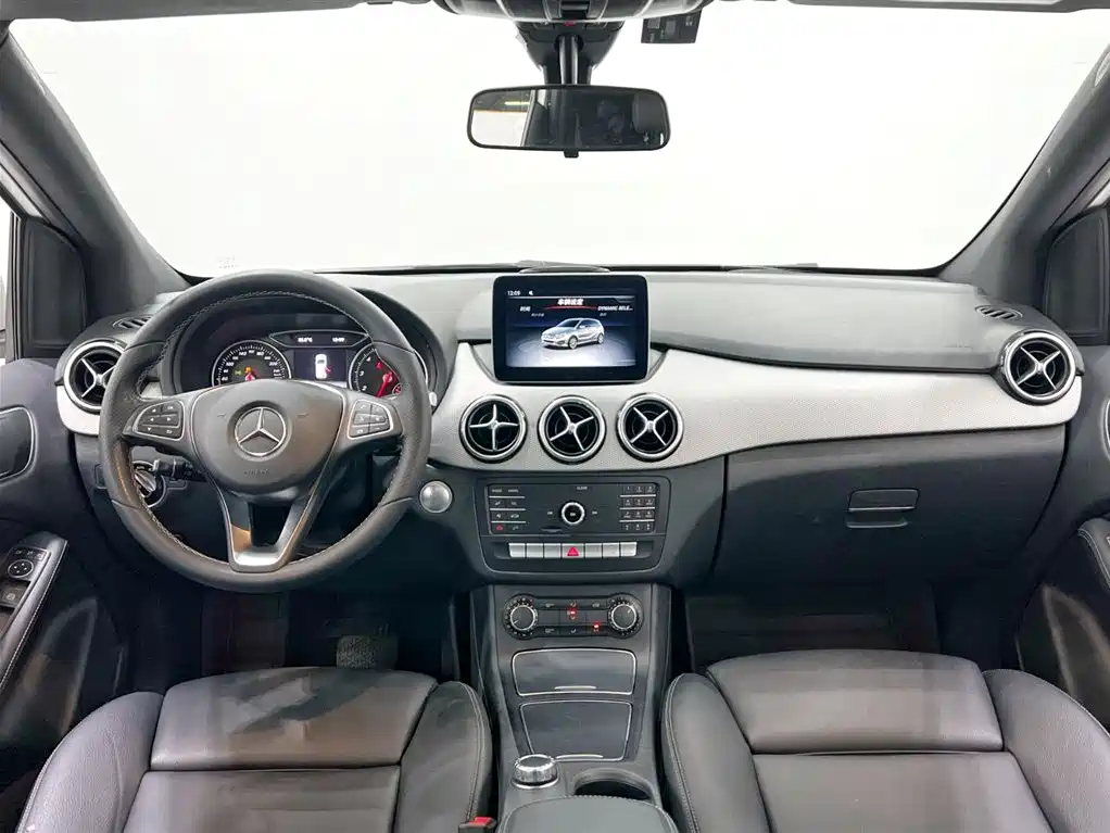 Mercedes-Benz B-Class 2017 B 200 Dynamic