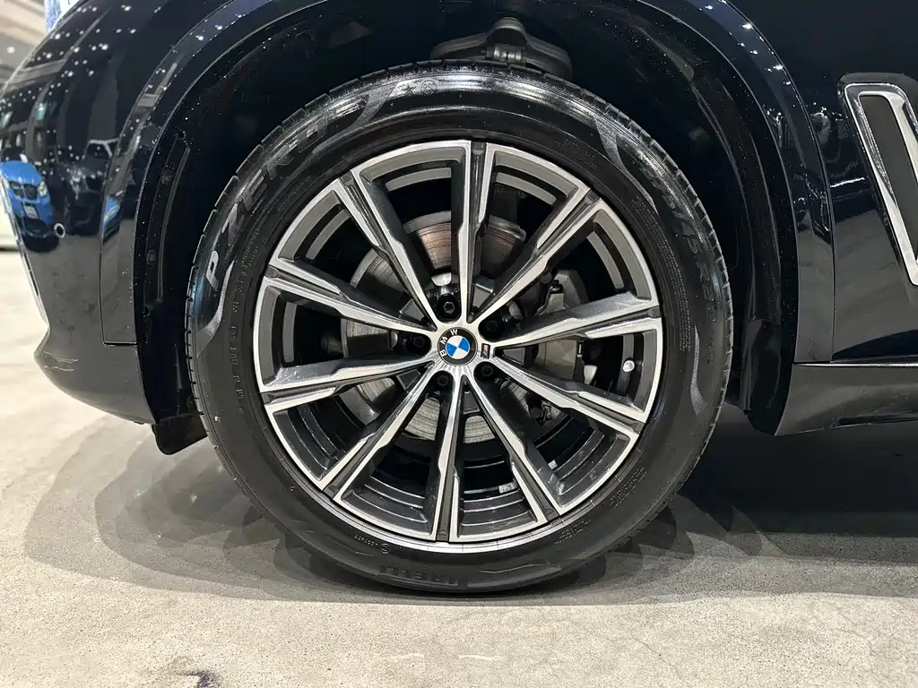 BMW X5 2022 xDrive 30Li M Sport Package - фото 18