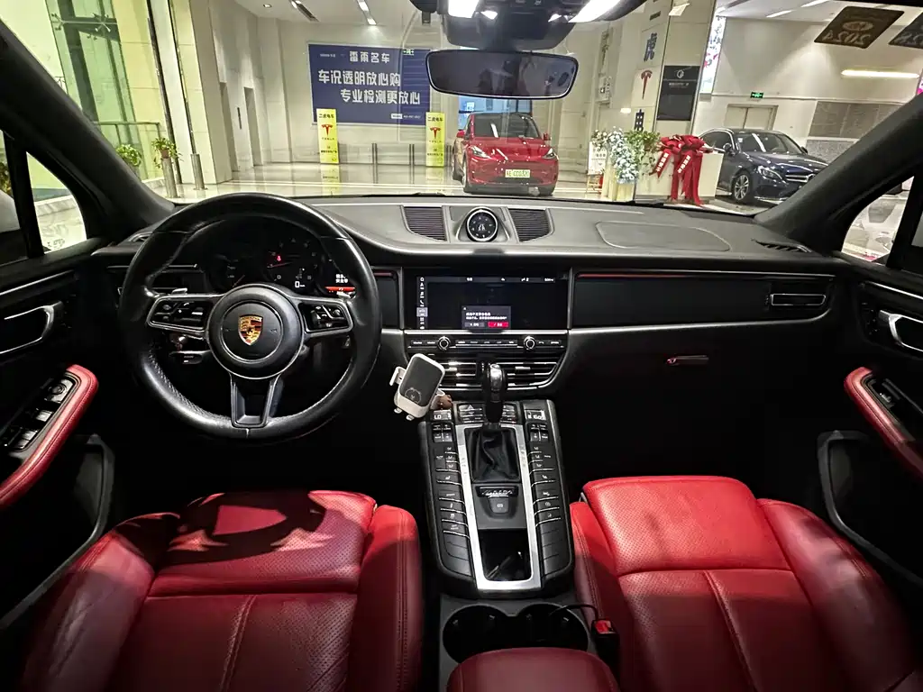 Porsche Macan 2020 2.0T