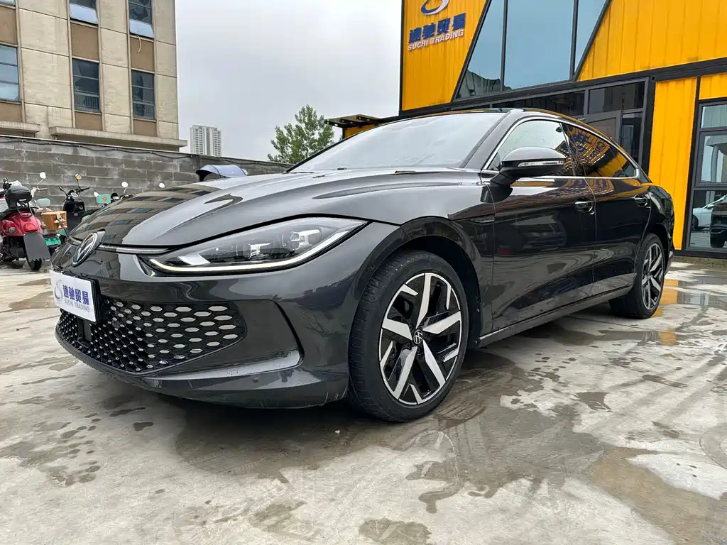Volkswagen Lamando L 2022 280TSI DSG Cool & Spicy Edition