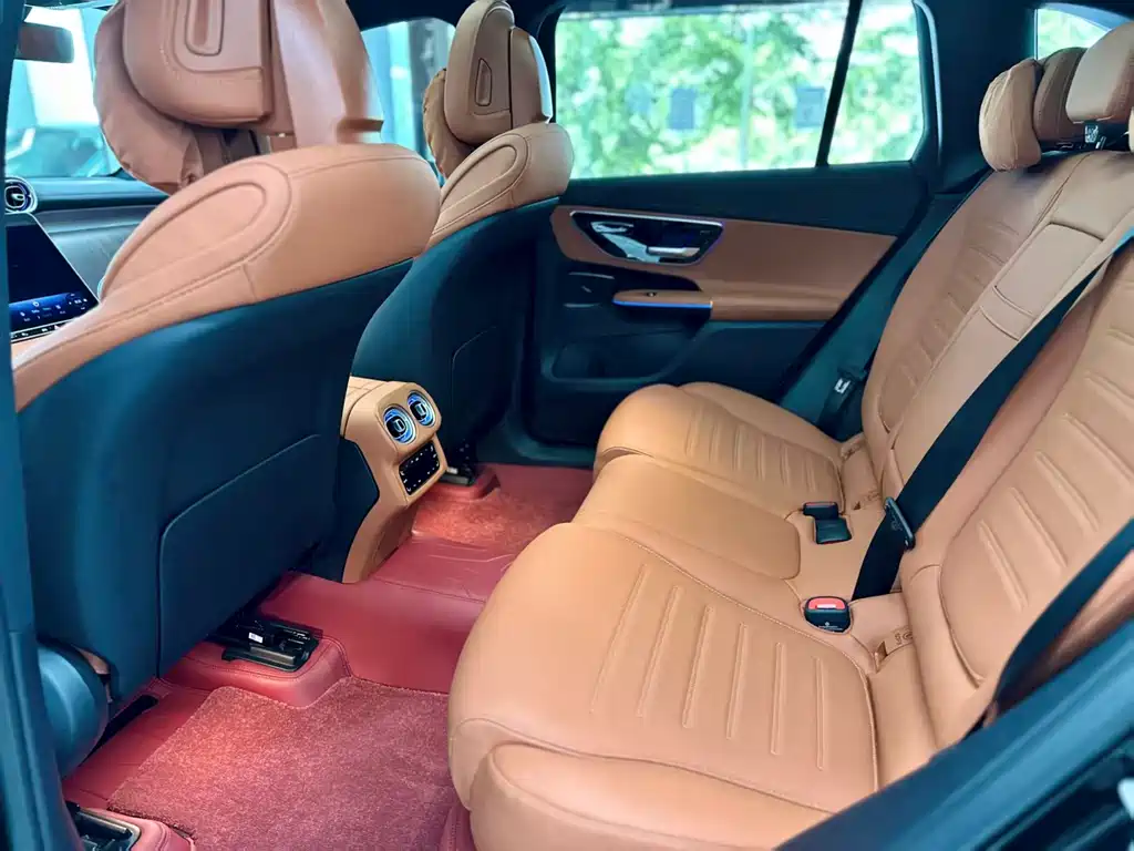 Mercedes-Benz GLC 300 L 4MATIC
