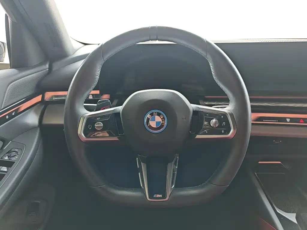 BMW i5 2024 eDrive 35L M Sport Package