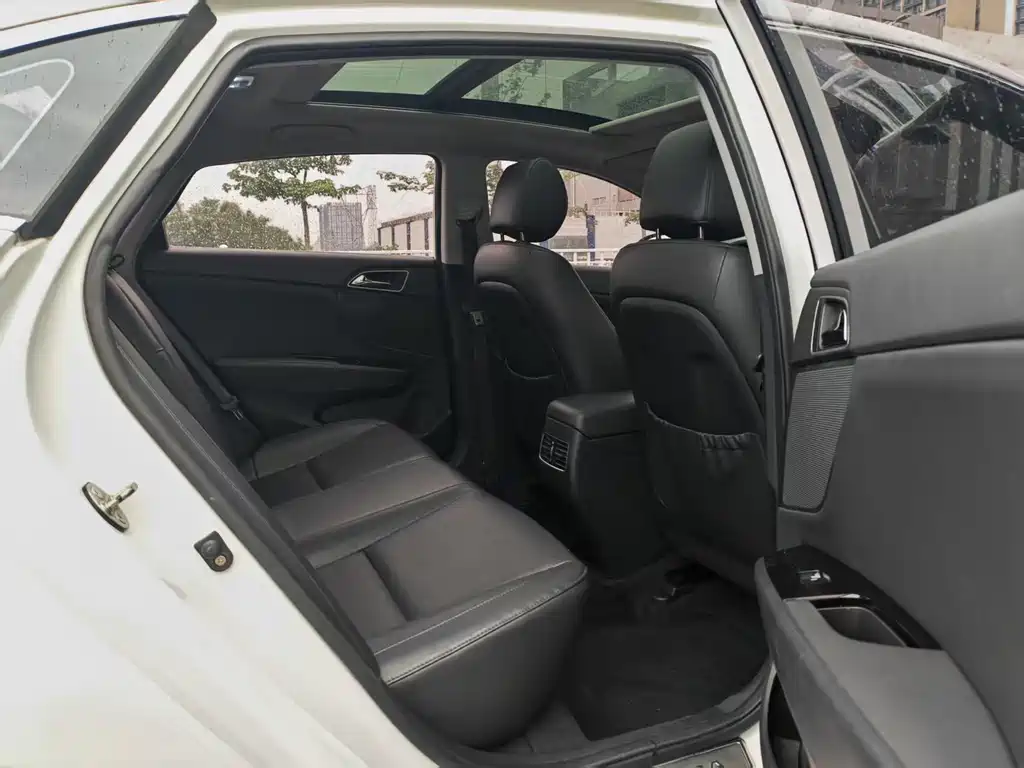 Hyundai Mistra 2014 1.8L Automatic DLX