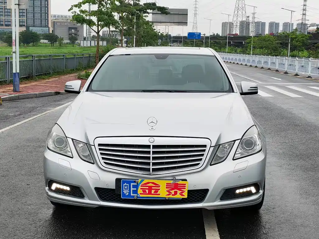 Mercedes-Benz E-Class 2010 E 200 CGI Elegance