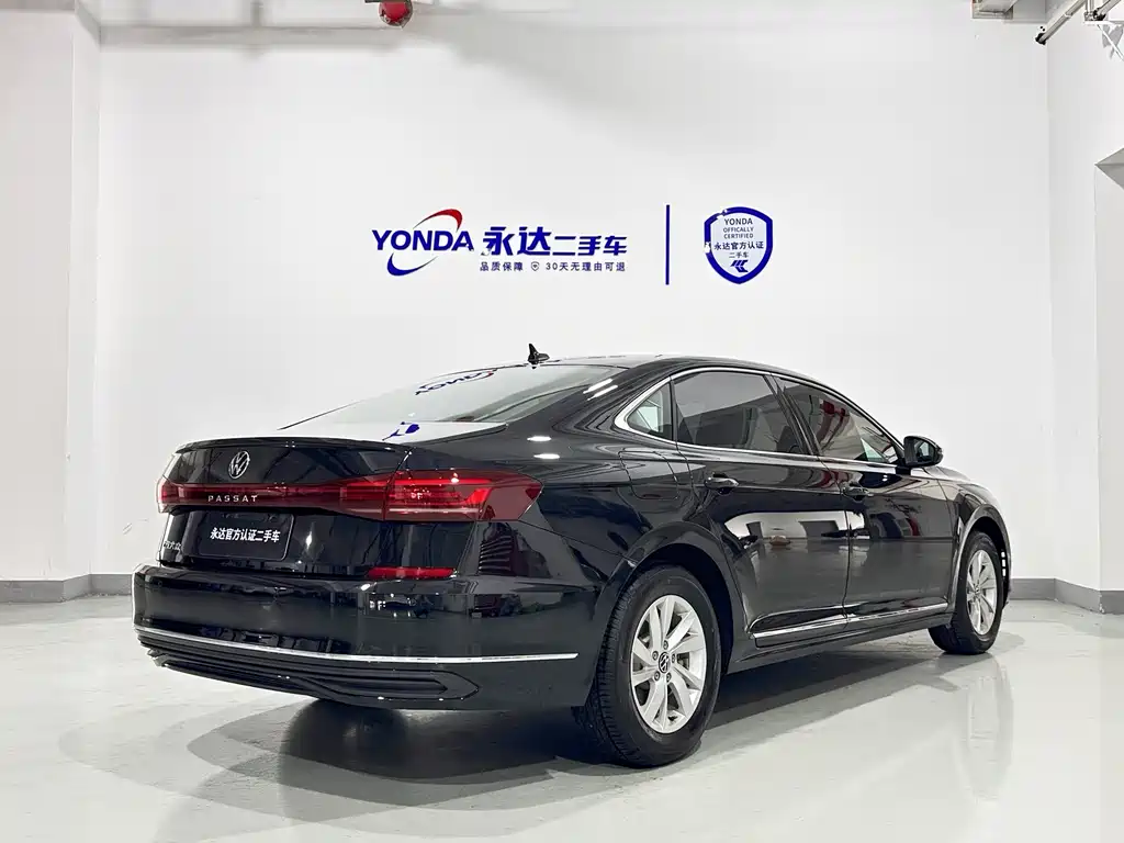 Volkswagen Passat 2024 280TSI Business Edition