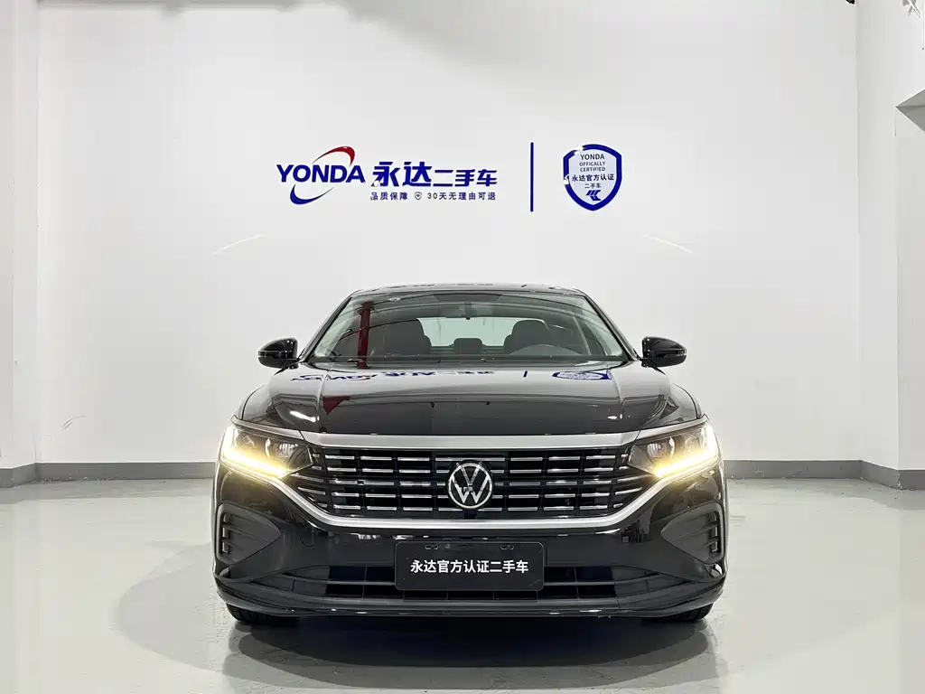 Volkswagen Passat 2024 280TSI Business Edition