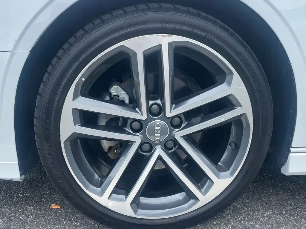 Audi A3 2020 Limousine 35 TFSI Sport China VI