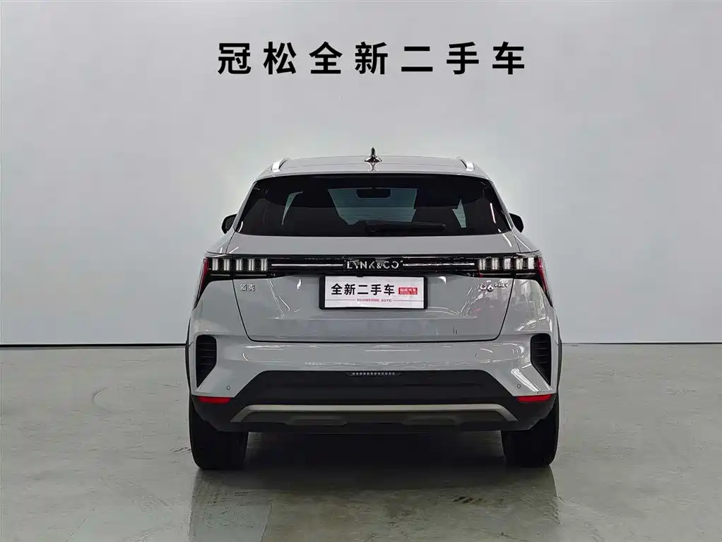 Lynk & Co 06 EM-P 2022 PHEV 84km Pro