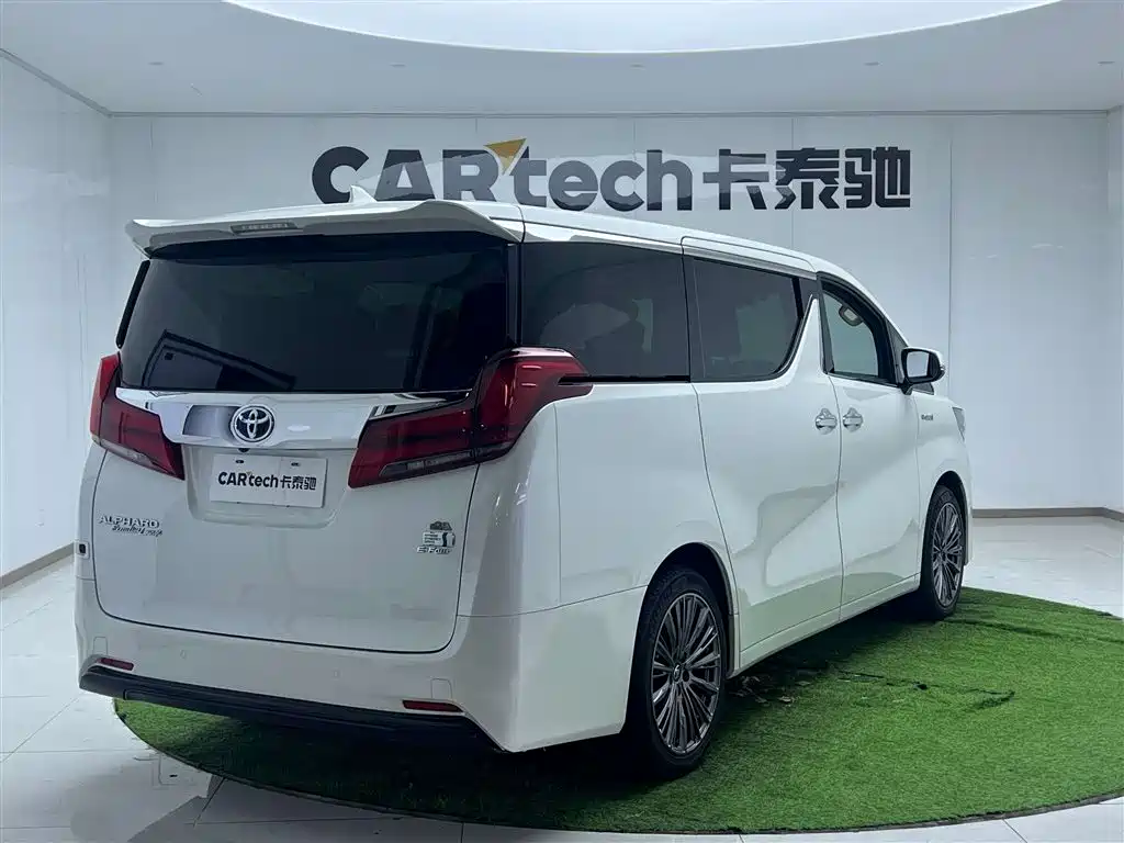 Toyota Alphard 2020 Hybrid 2.5L Premium Edition