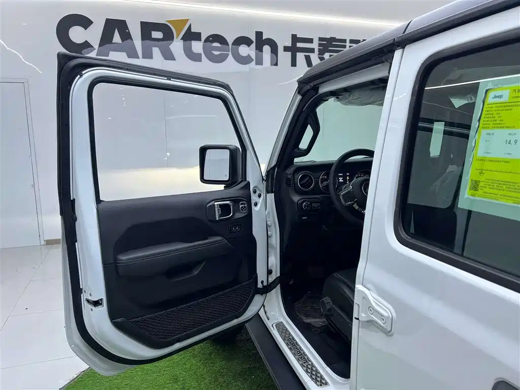2023 Jeep Gladiator Overland 3.6L
