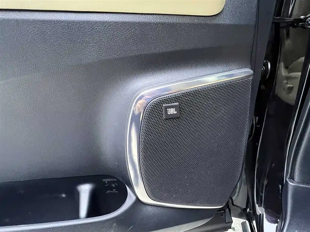 Toyota Vellfire 2019 Hybrid 2.5L HV Premium Edition