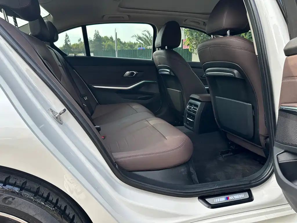 BMW 3 Series 2020 Facelift 325Li M Sport Package - фото 18