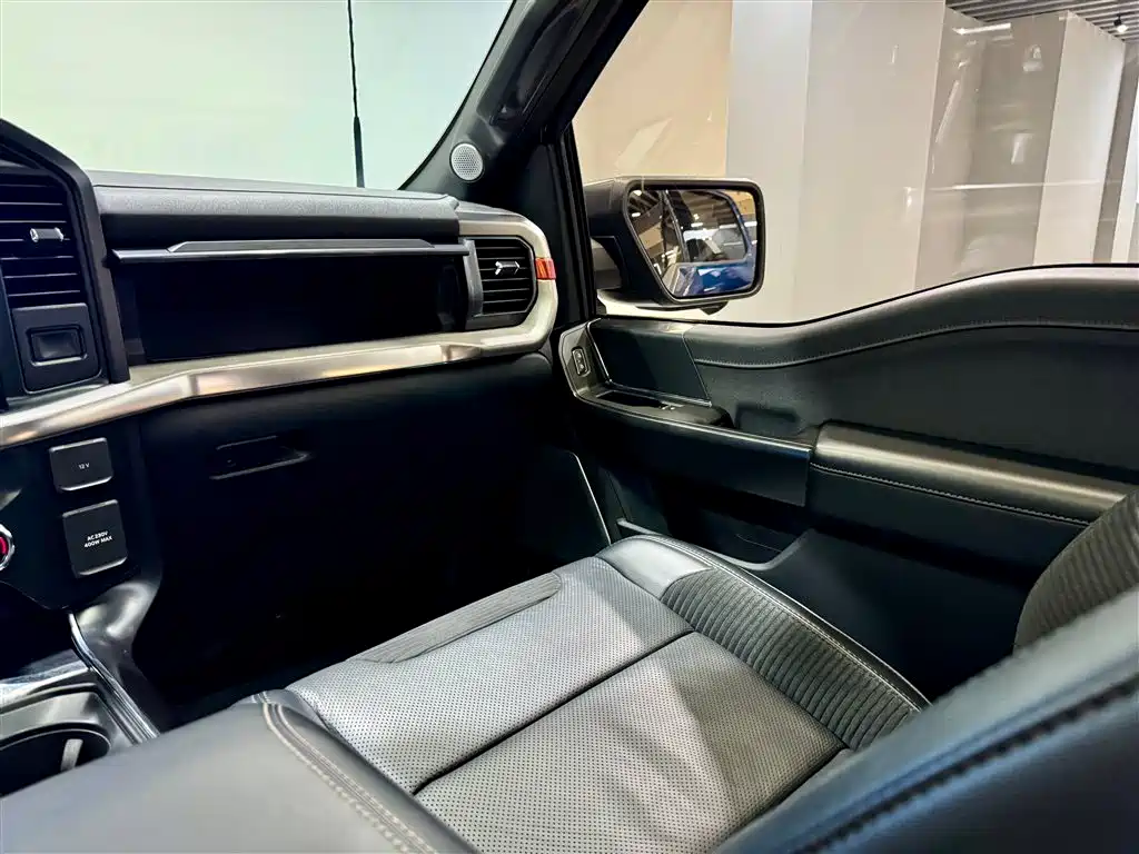 2022 Ford F-150 Raptor 3.5T