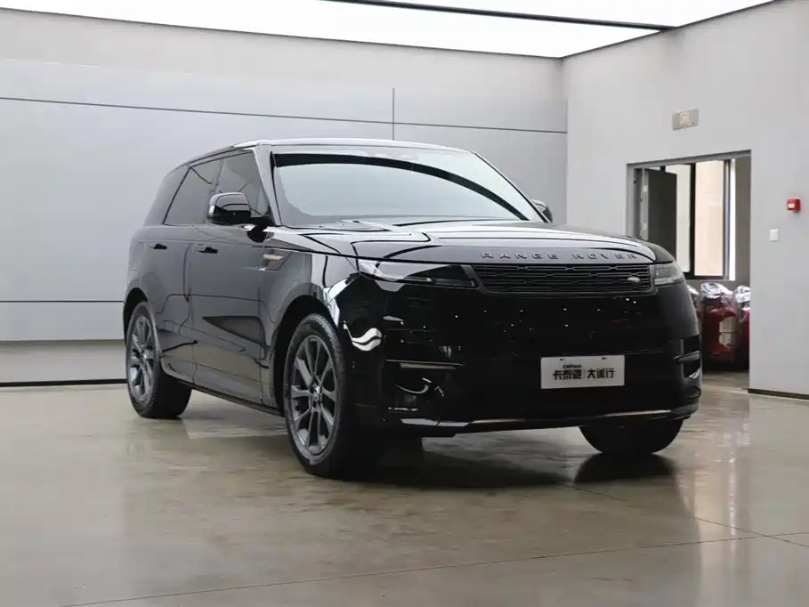 Range Rover Sport 2024 400PS Dynamic SE