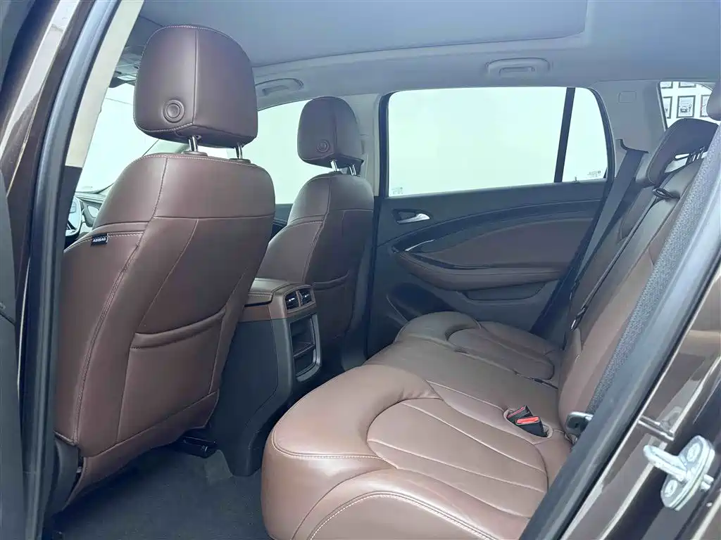 Buick Envision Plus 2021 532T FWD Elite