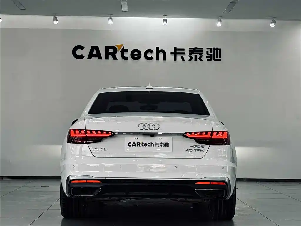 Audi A4L 2022 40 TFSI Fashion Dynamic