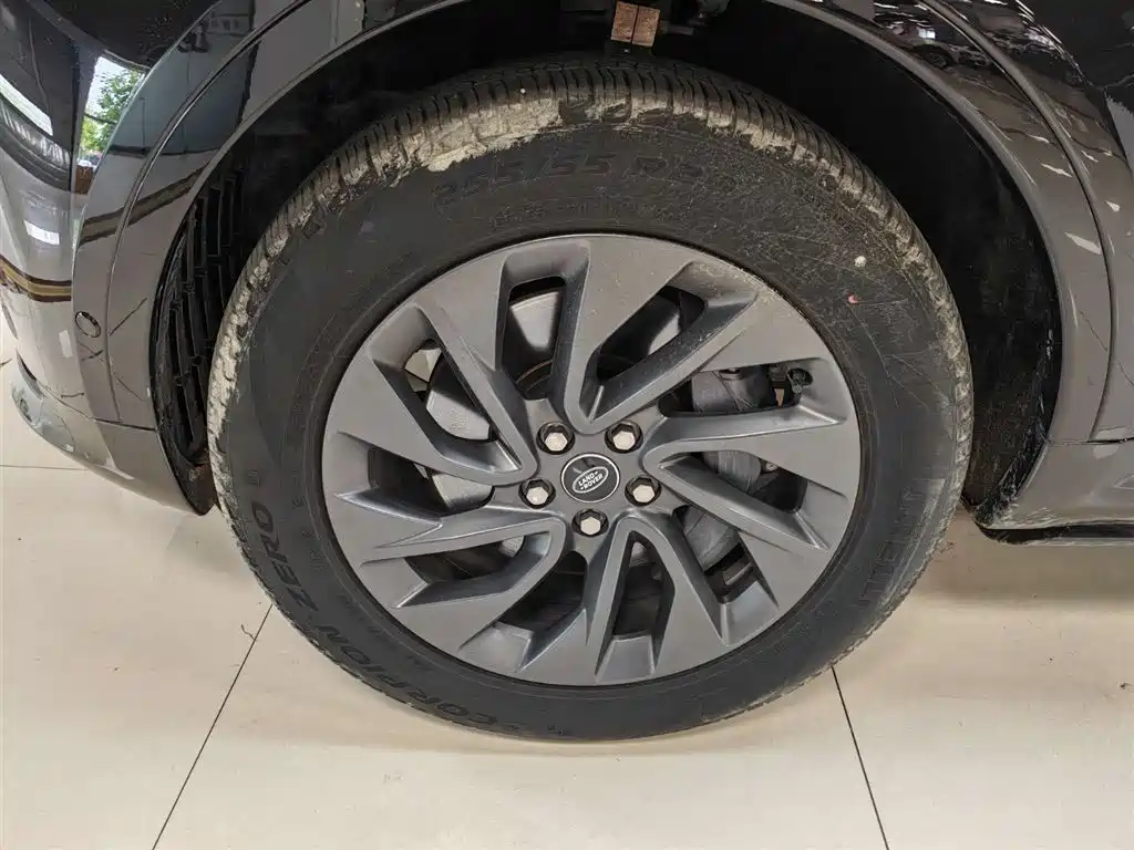 Land Rover Discovery 2021 360PS R-Dynamic S