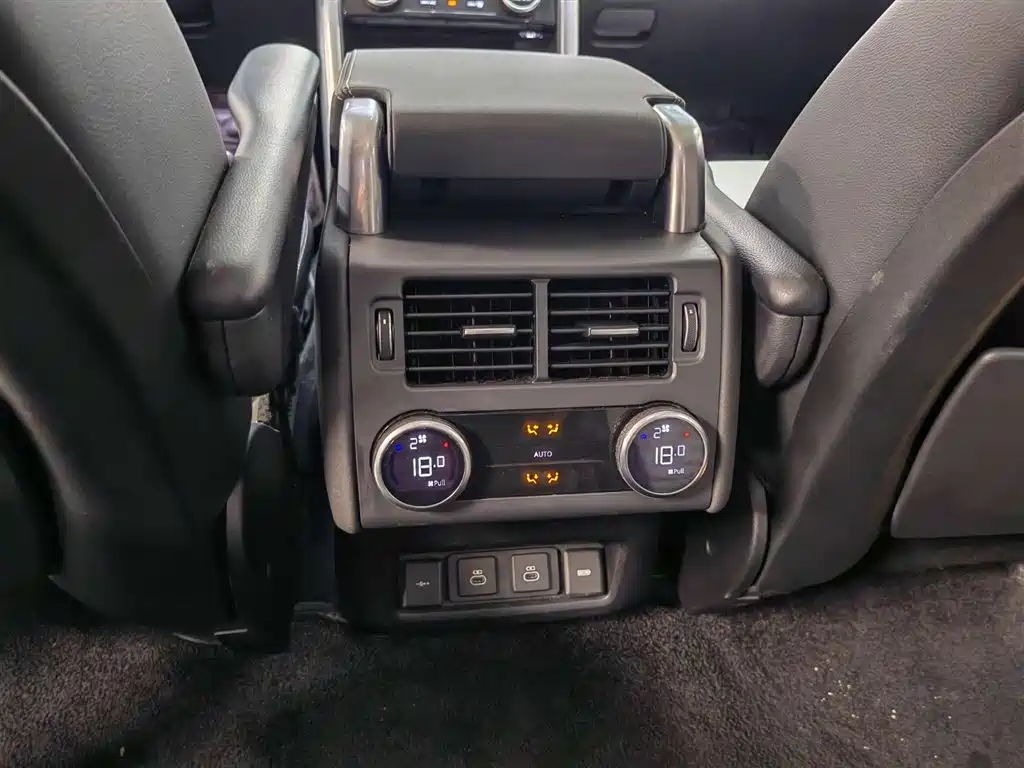 Land Rover Discovery 2021 360PS R-Dynamic S