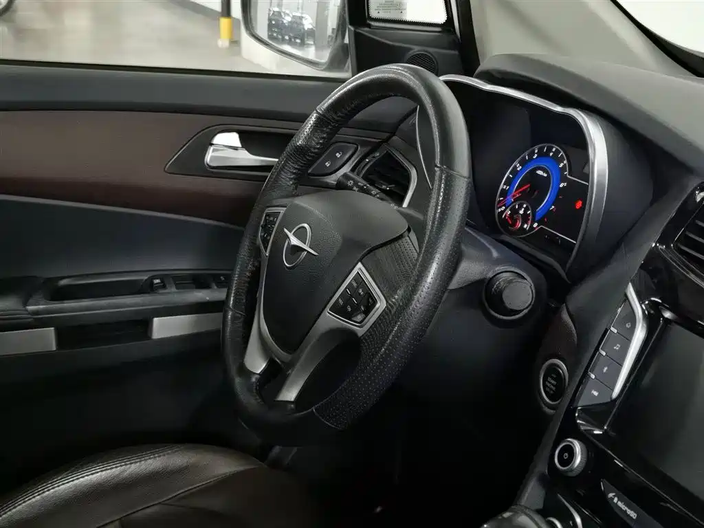 Haima V70 2016 1.5T Automatic Shi Chang Edition 7-Seater