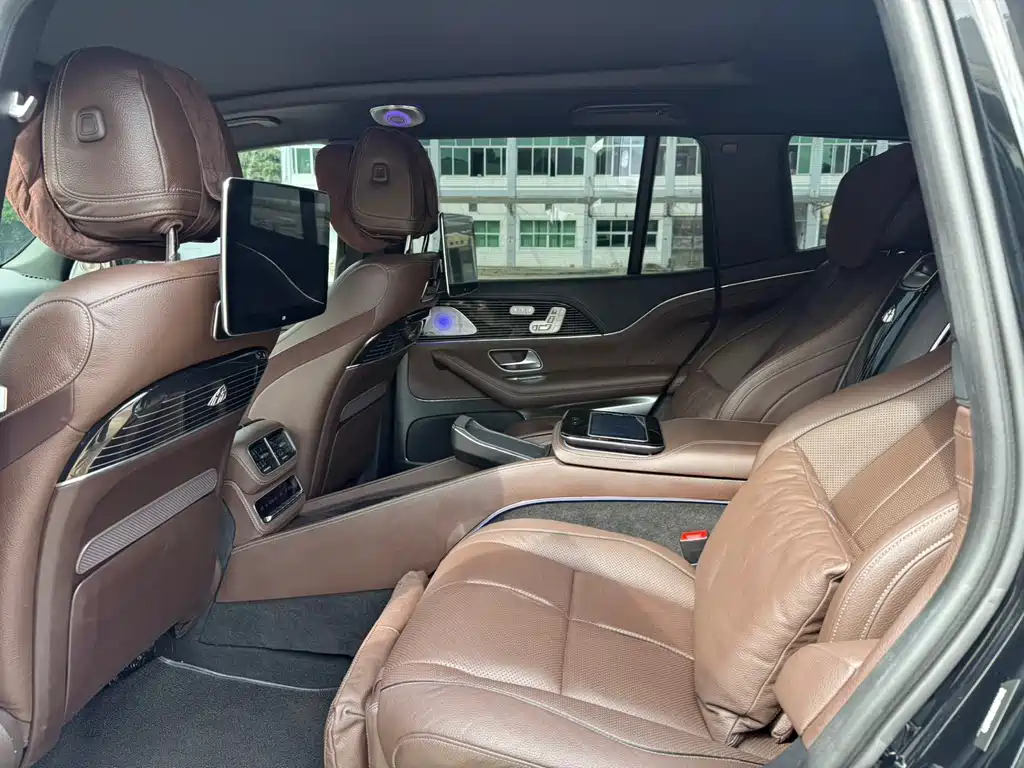 Mercedes-Benz GLS 450 4MATIC