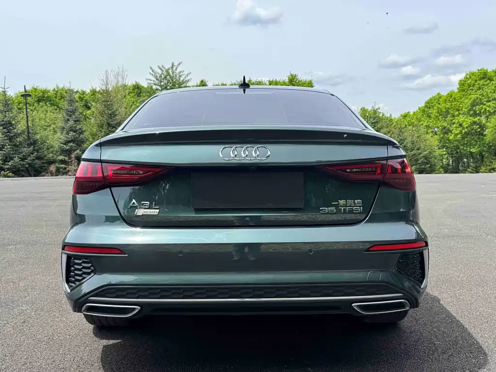 Audi A3L Limousine 35 TFSI Fashion Sport Edition 2023