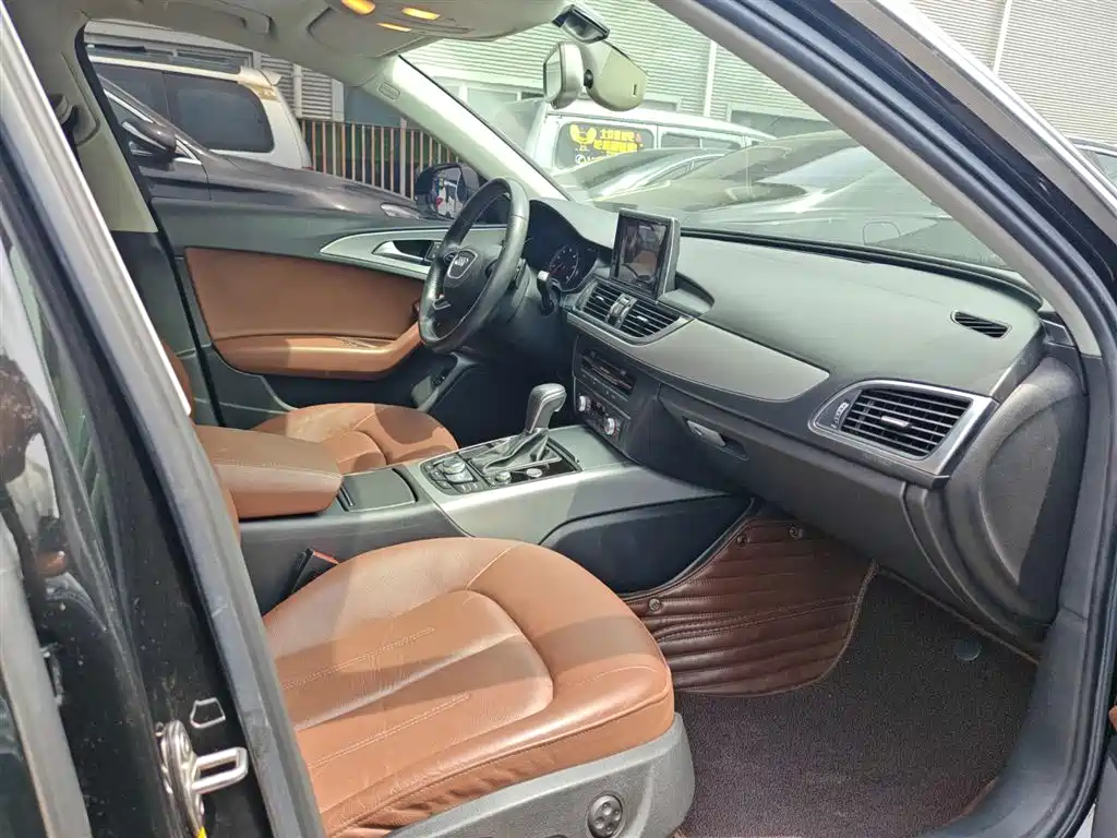 Audi A6L 2018 model 35 TFSI Collector's Edition