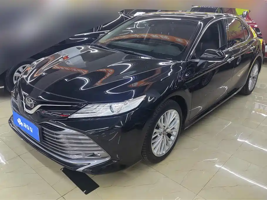 Camry 2018 2.5G Luxury Edition