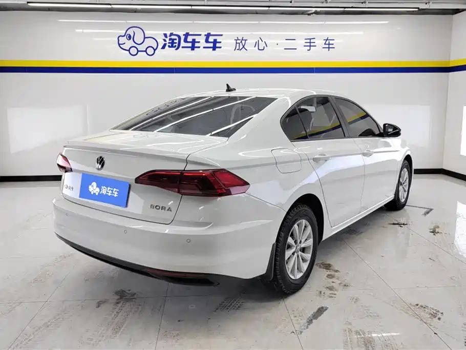 Volkswagen Bora 2021 1.5L Automatic Fashion Smart Connect Edition