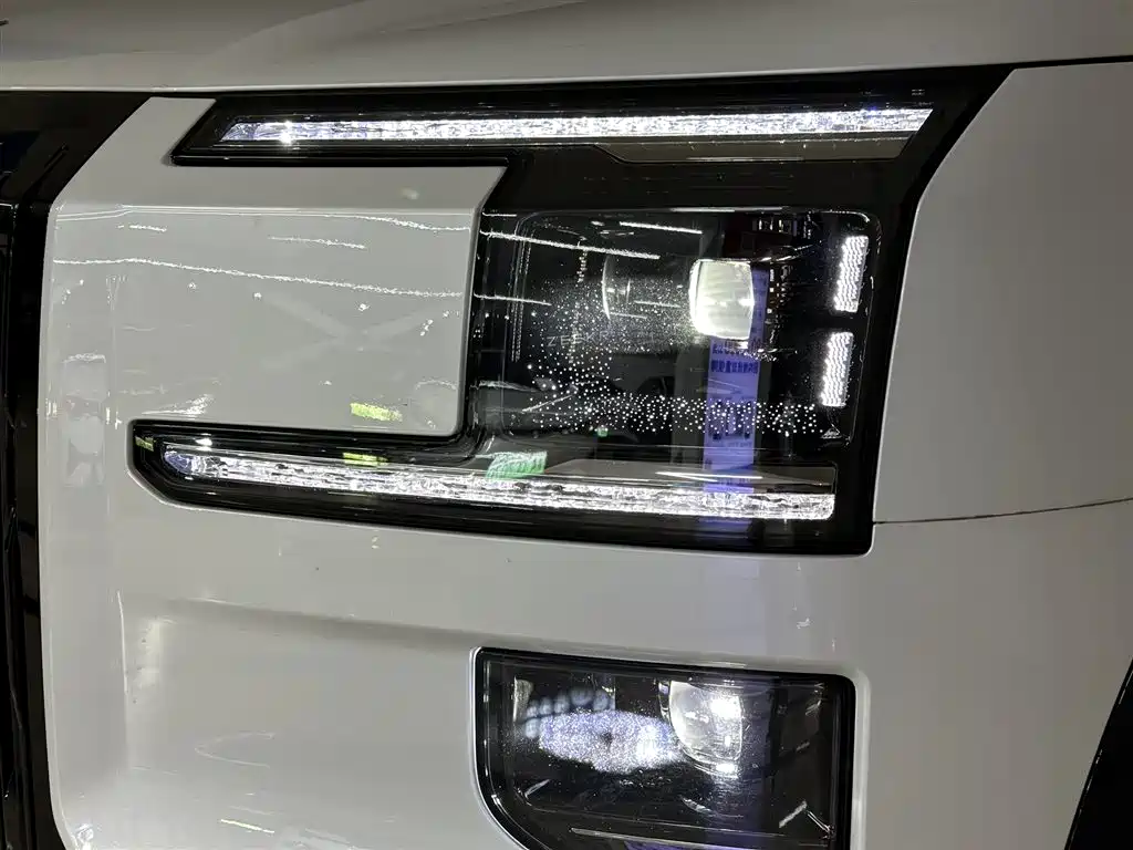 Zeekr 9X 2025 Max Edition 55kWh
