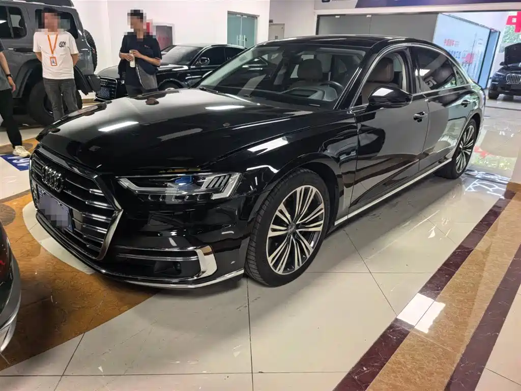 Audi A8L 55 TFSI quattro