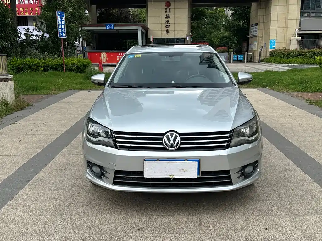 Volkswagen Bora 2014 1.6L Manual Comfort