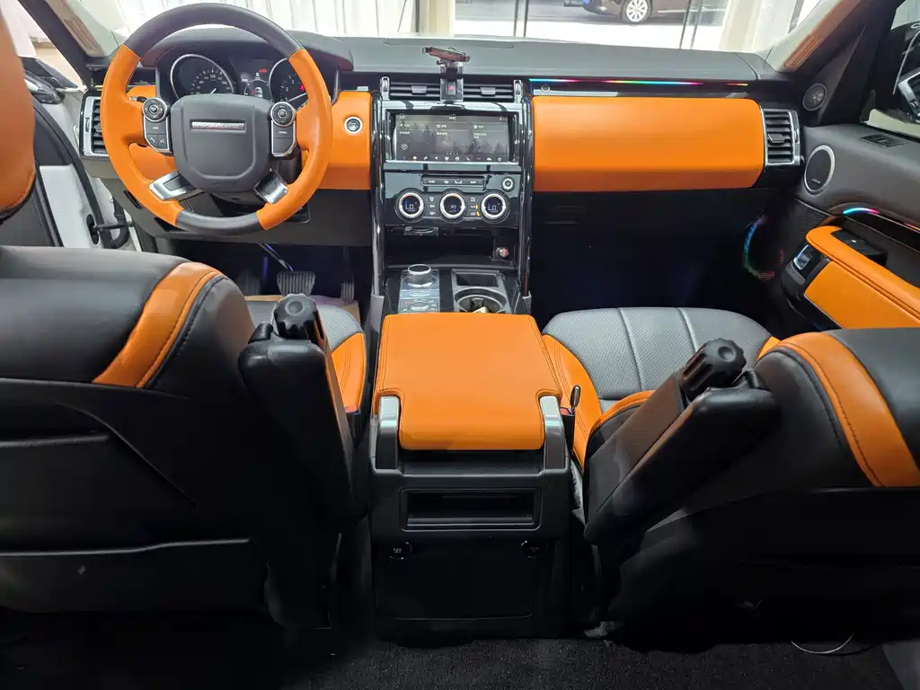 Land Rover Discovery 2018 3.0 SC V6 SE