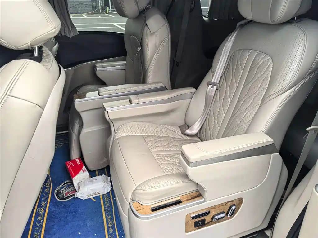 Buick GL8 2018 28T Comfort Edition China VI