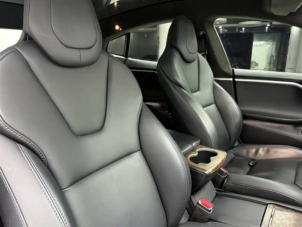 Tesla Model S 2017 75D Standard Range Edition